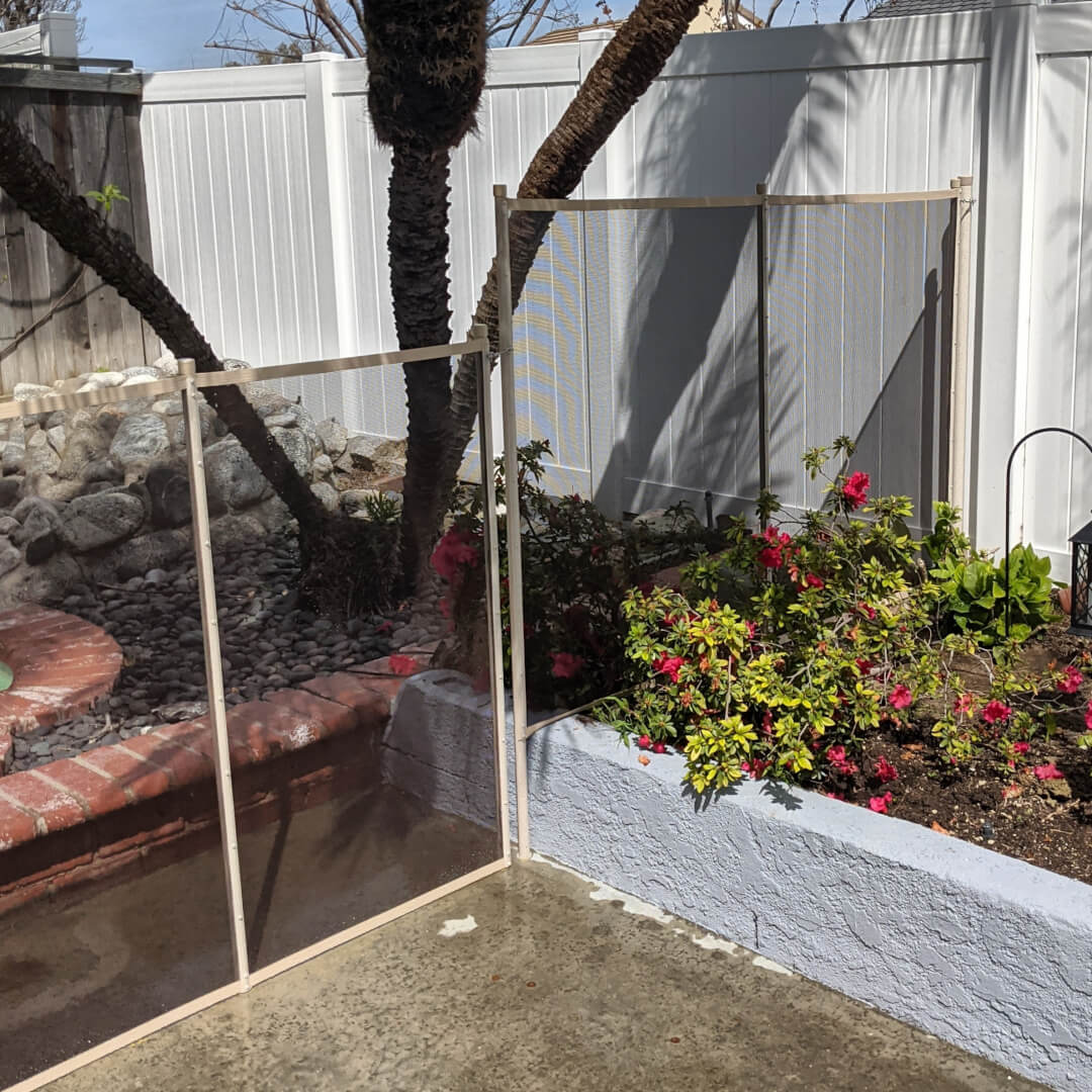 Step Pole Ultra Tan Step Pole for pool fencing