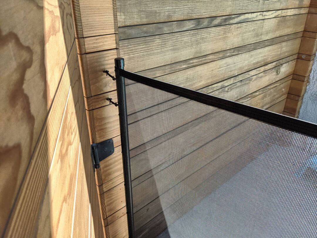 Wall Attachment Example (3) Wall Attachment to wood fence Installation Example